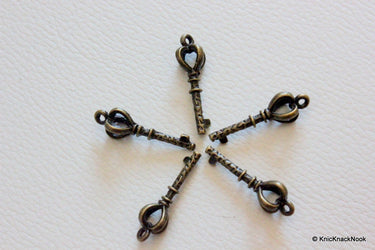 5 x Zinc Alloy Bronze Tone Key Charm Pendants 22mm x 8mm
